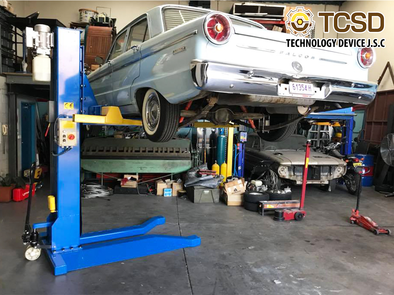 Cầu nâng 1 trụ đỗ xe di động Peak SML-3000-4