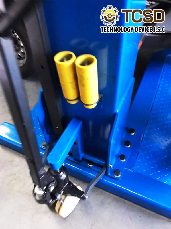 Cầu nâng 1 trụ đỗ xe di động Peak SML-3000-2